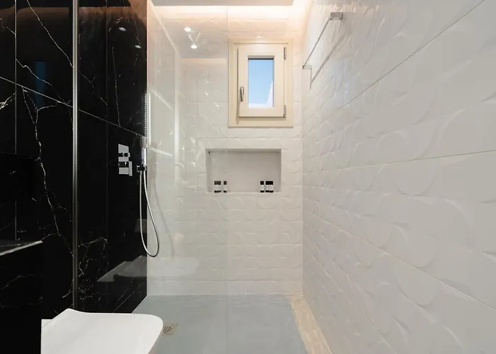 Naxos Elysian Galanado